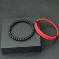 Conjunto de 2 pulseiras masculinas, com fecho deslizante ajustável e cordão.